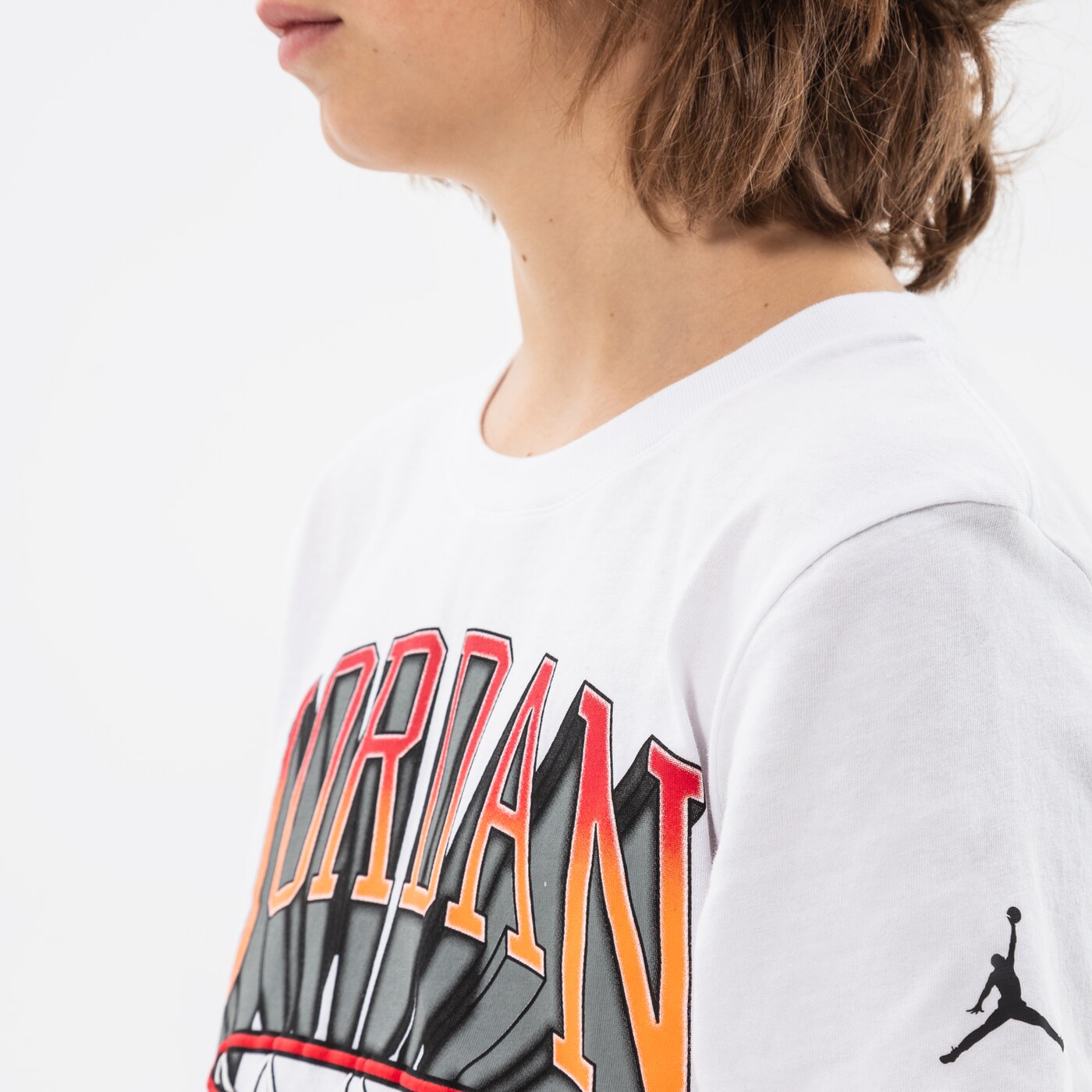 Детска тениска JORDAN ТЕНИСКА HOOP STYLE ТЕНИСКА JUNIOR BOY 95b231-001 цвят бял