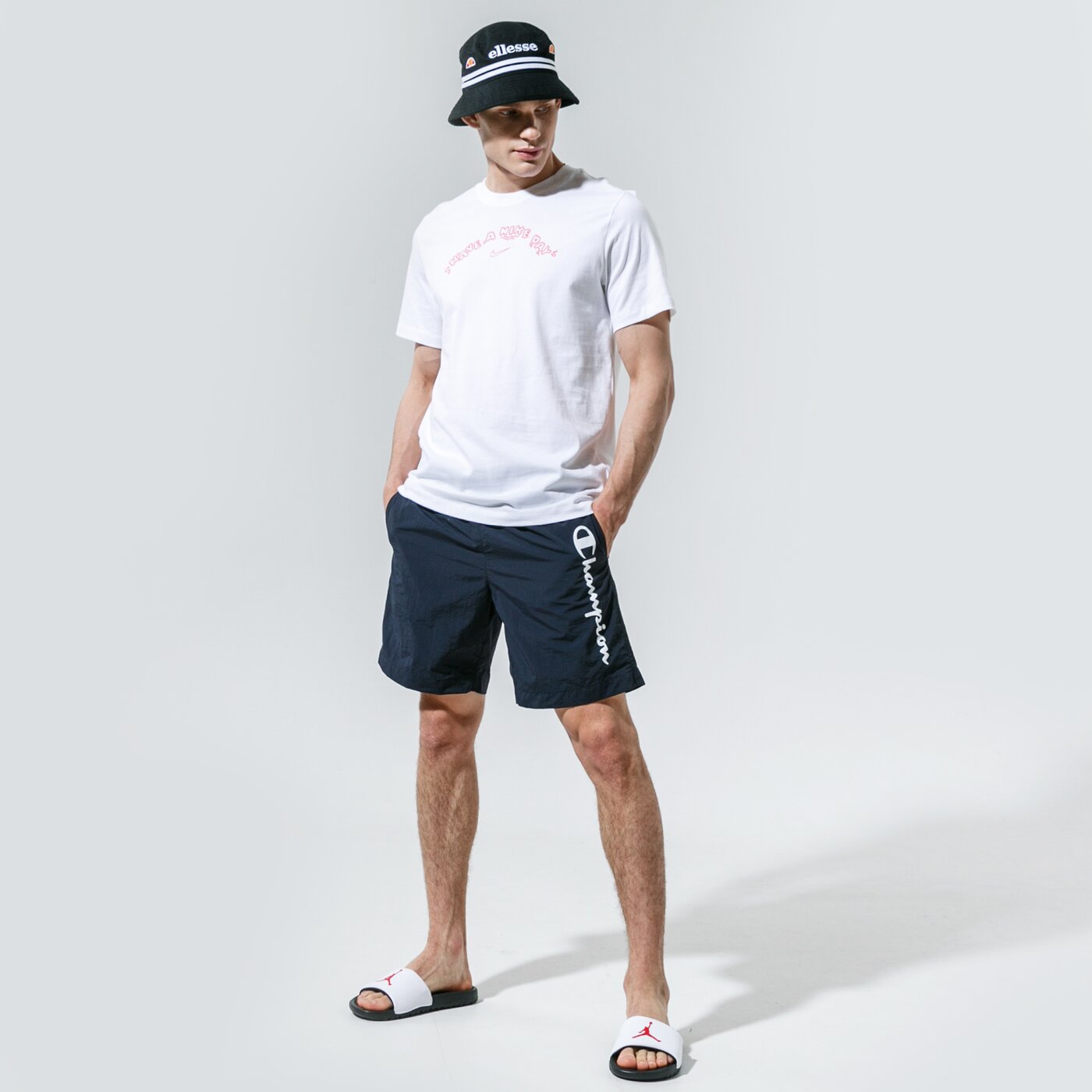 Мъжки къси панталони CHAMPION ШОРТИ BEACHSHORT 216068bs501 цвят тъмносин