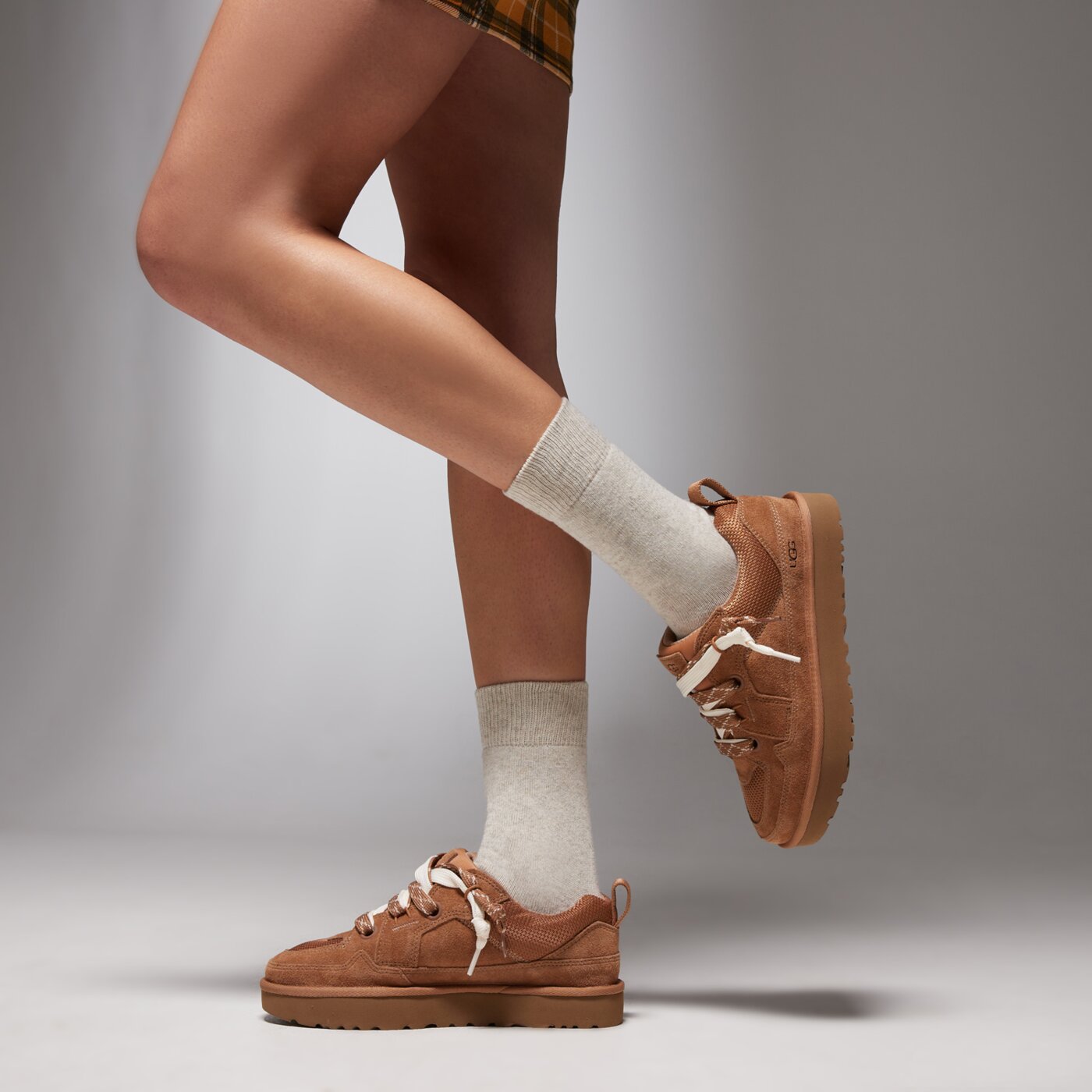 Дамски маратонки UGG W LO LOWMEL 1168890che цвят кафяв