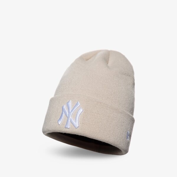 Дамска зимна шапка NEW ERA ЗИМНА ШАПКА WMNS POP BEANIE NYY STN NEW YORK YANKEES 60184681 цвят бежов