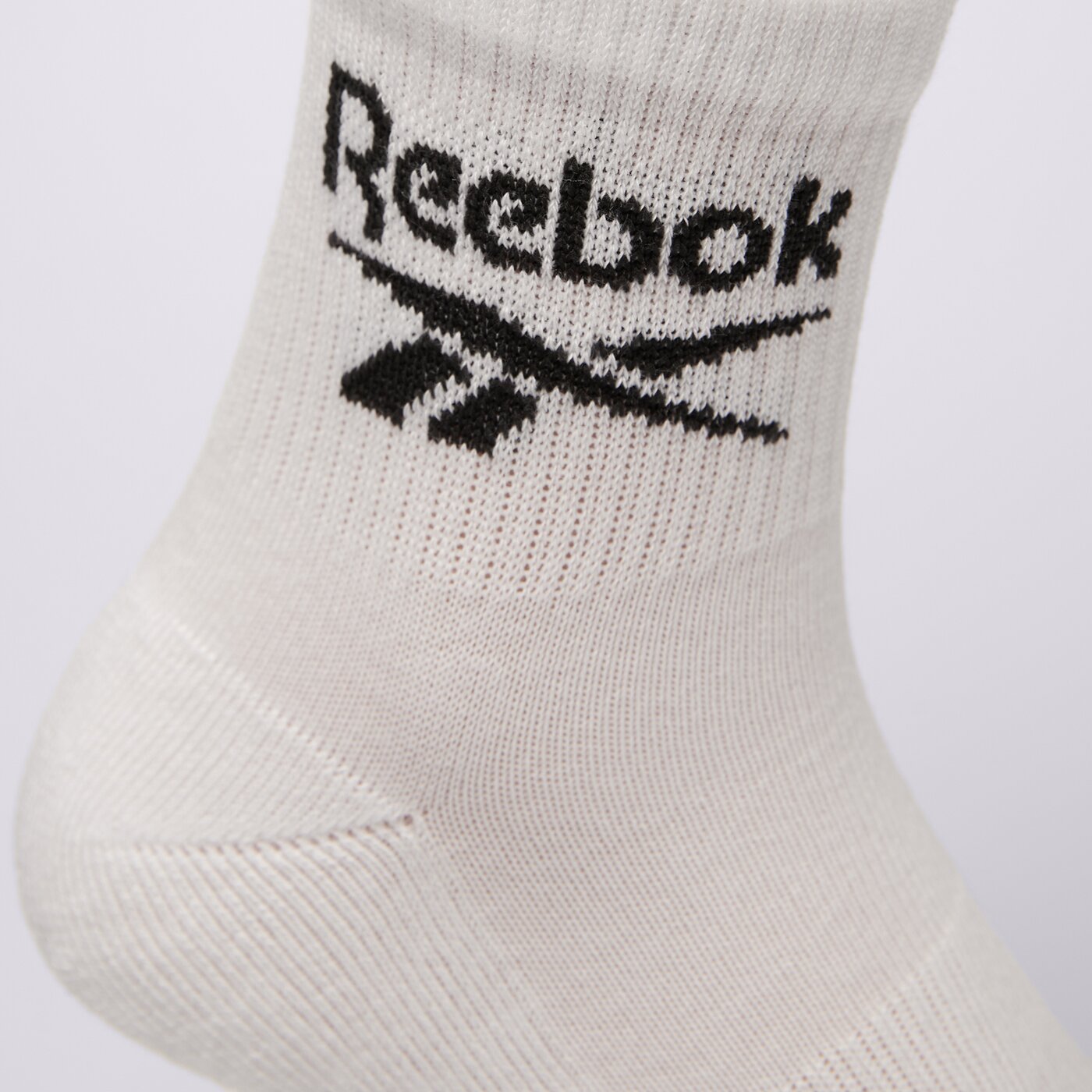 Дамски чорапи REEBOK ЧОРАПИ 3 PACK SOCKS QUARTER rbkantf23057-r0427-3 цвят многоцветен