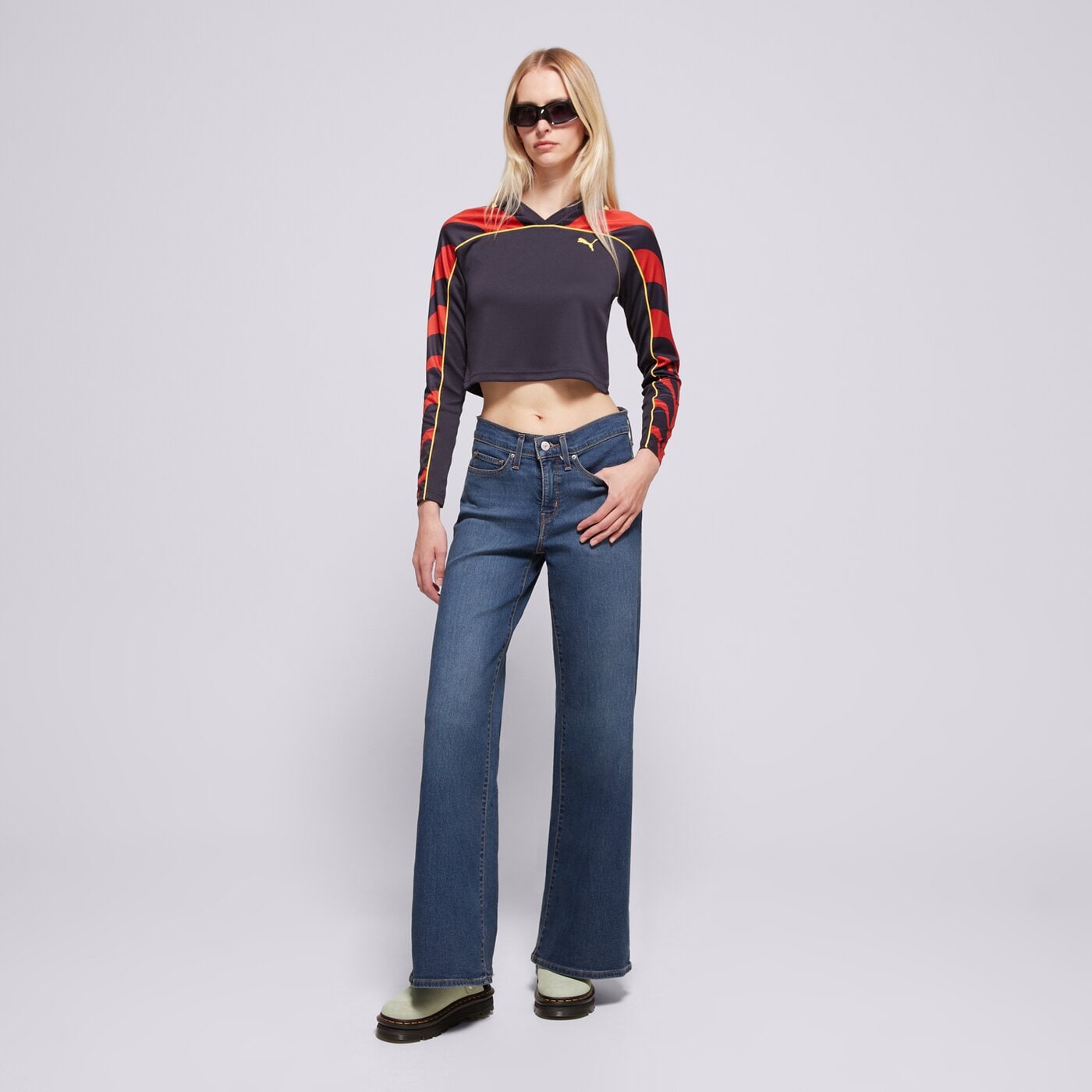Дамски панталони LEVI'S ПАНТАЛОНИ 318 SHAPING WIDE LEG 001pz-0001 цвят син