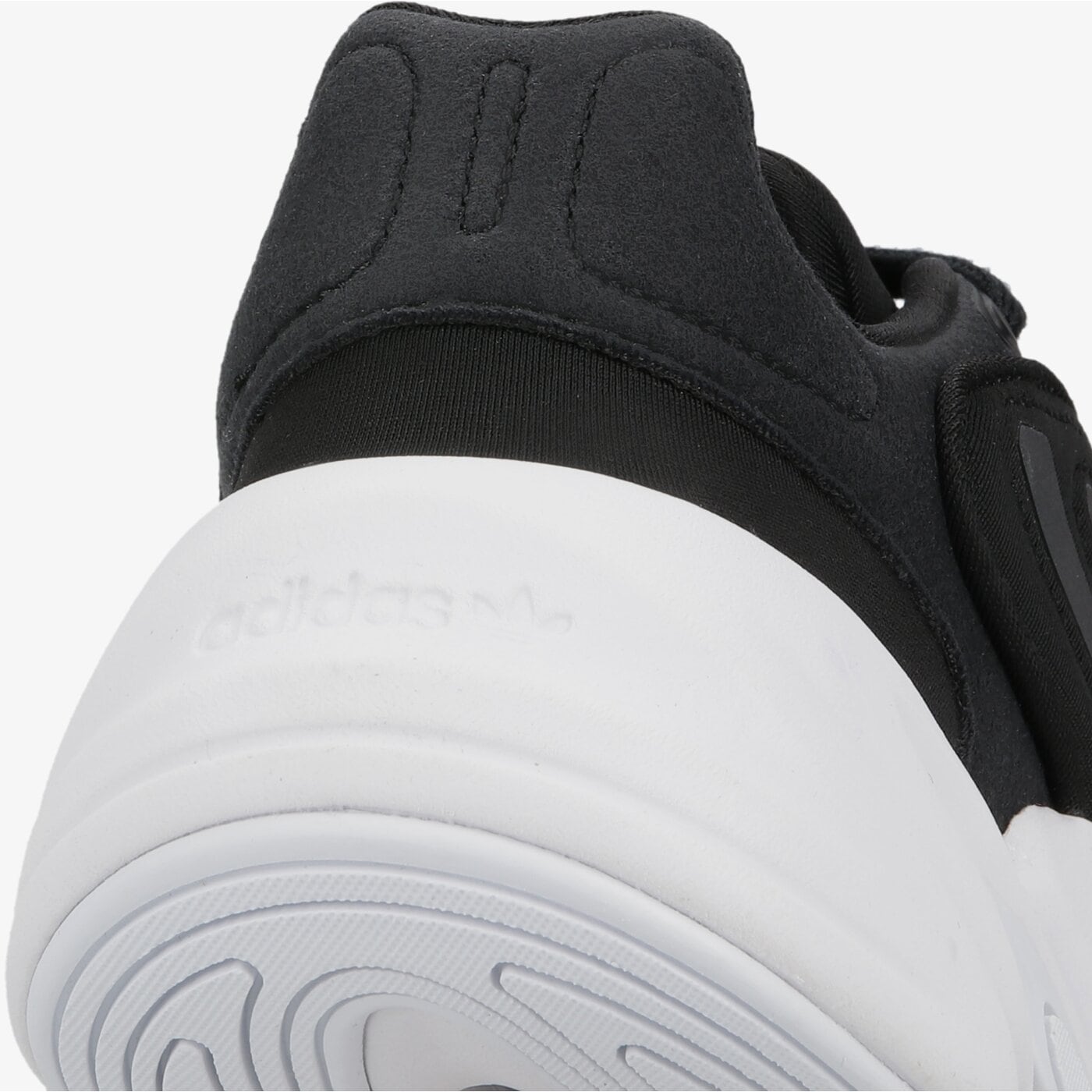 Детски маратонки ADIDAS OZELIA J gw8114 цвят черен