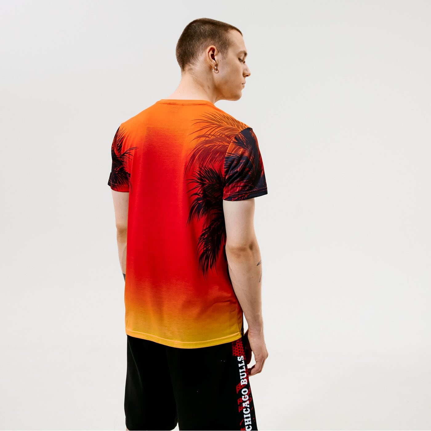 Мъжка тениска NEW ERA ТЕНИСКА SUMMER CITY BULLS 12720095 цвят многоцветен