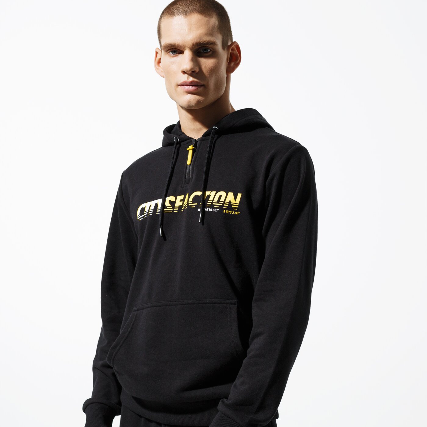 Мъжки суичър CONFRONT СУИТЧЪР С КАЧУЛКА CITY BLK HOODY  cf39blm36001 цвят черен