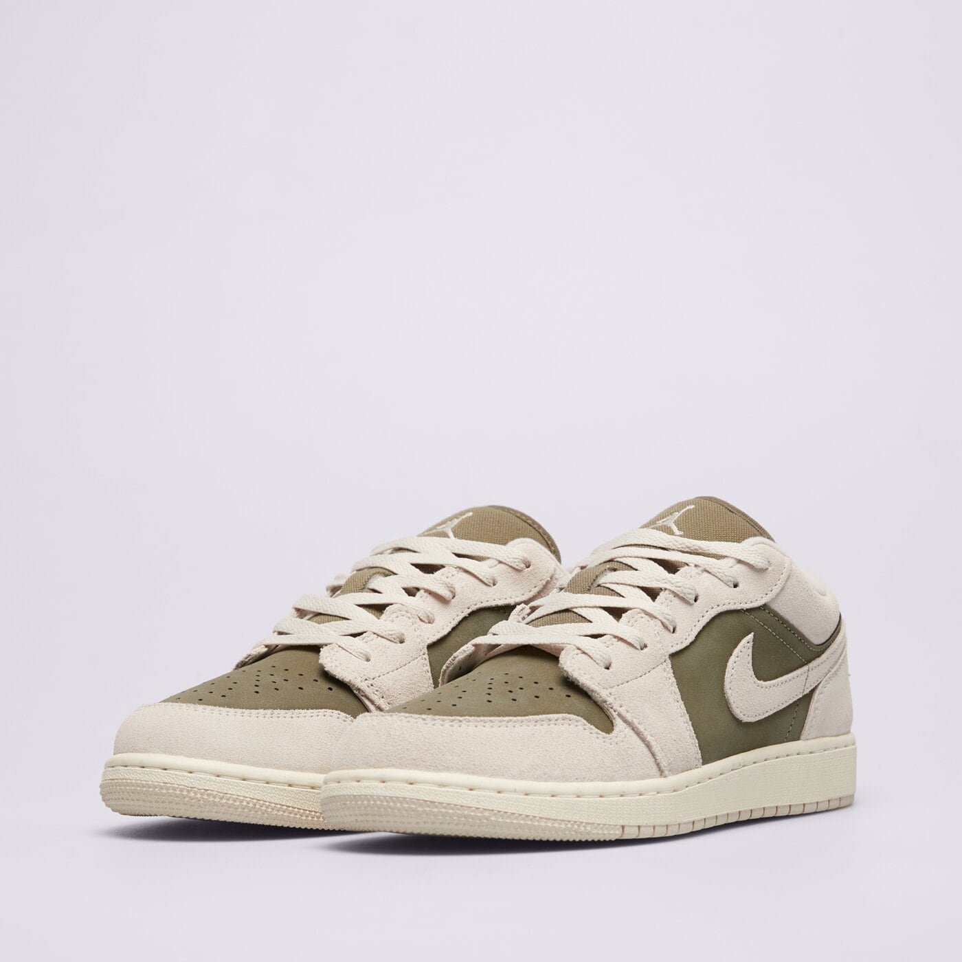 Детски маратонки JORDAN AIR 1 LOW  hv4396-201 цвят кафяв