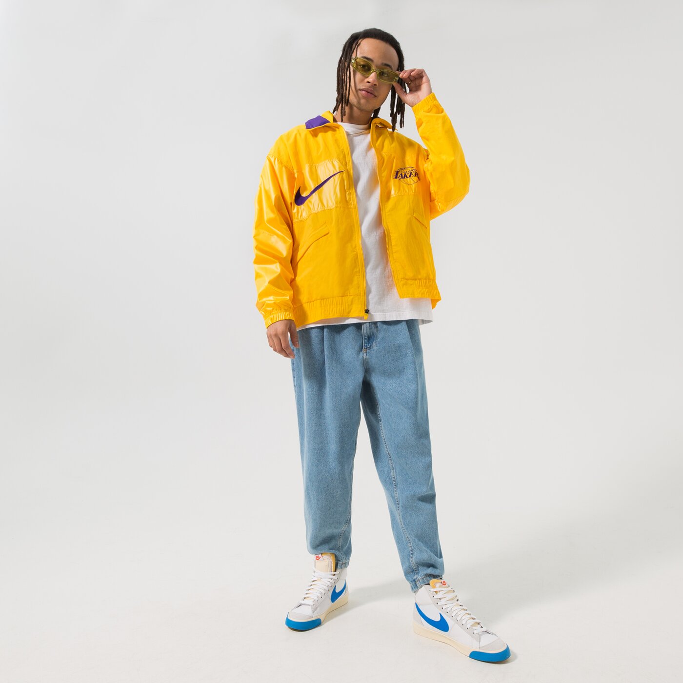 Мъжко преходно яке NIKE ЯКЕ ПРЕХОДЕН LAL M NK LTWT JKT CTS GX NBA dr9190-728 цвят жълт