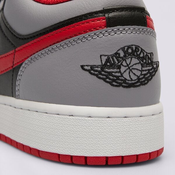 Детски маратонки AIR JORDAN 1 LOW  553560-060 цвят сив