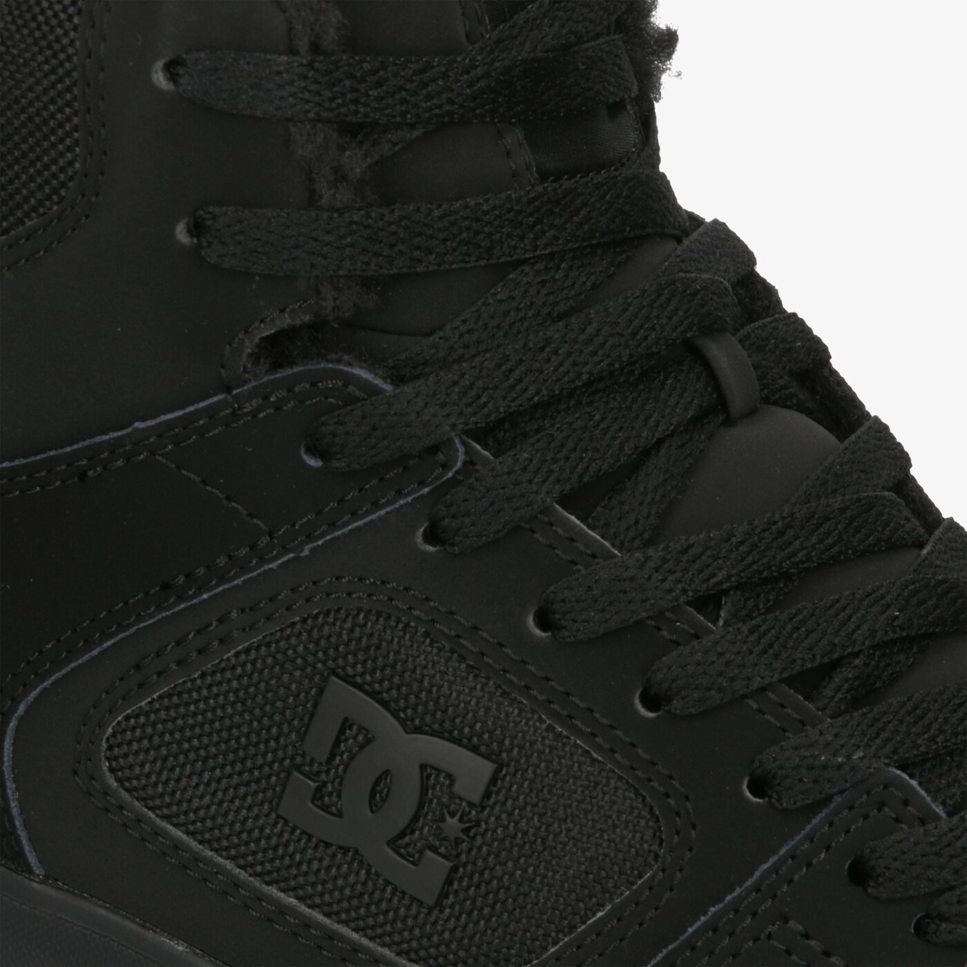 Мъжки зимни обувки DC UNION HIGH WINTER adys100374bb2 цвят черен