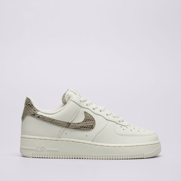 Дамски маратонки NIKE WMNS AIR FORCE 1 '07 REC dd8959-002 цвят бежов