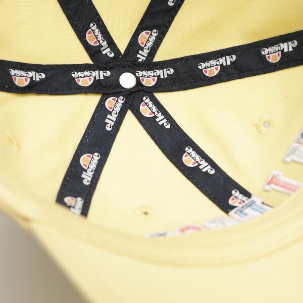 Дамска шапка с козирка ELLESSE ШАПКА CAPALO CAP YELLOW sara3046606 цвят жълт