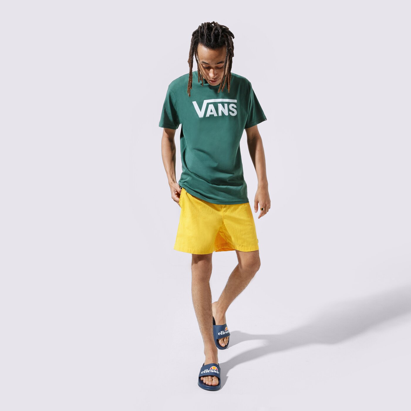 Мъжки къси панталони ELLESSE ШОРТИ HUGU she09977yellow цвят жълт