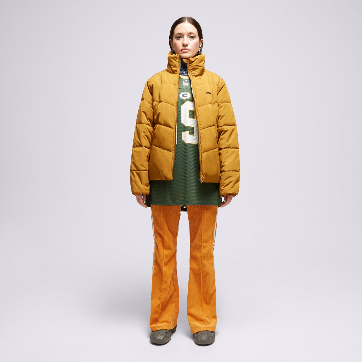 Дамско зимно яке VANS ЯКЕ ЗИМНО FOUNDRY PUFF vn0a7yk51m71 цвят кафяв