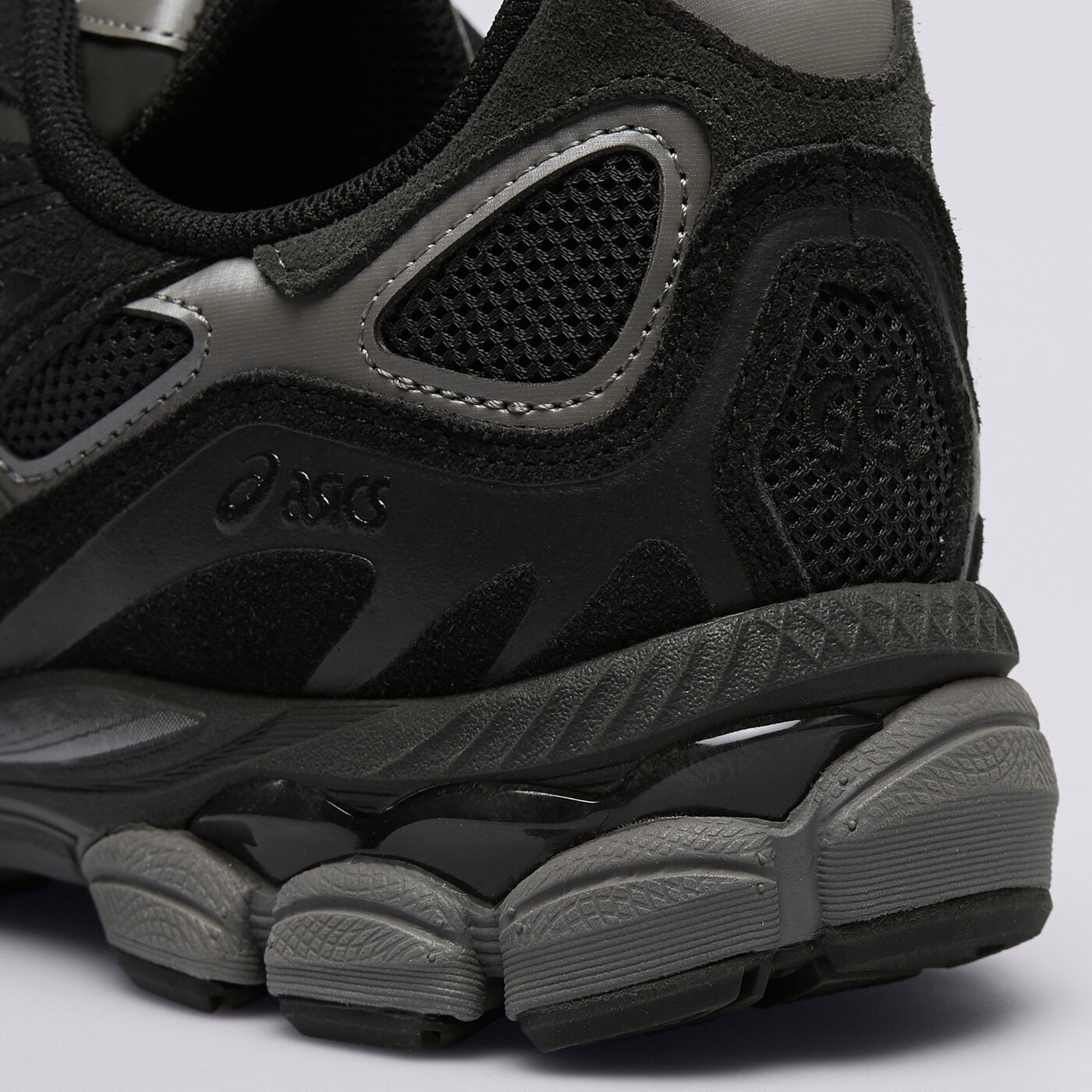 Мъжки маратонки ASICS GEL-NYC 1201a789-020 цвят черен