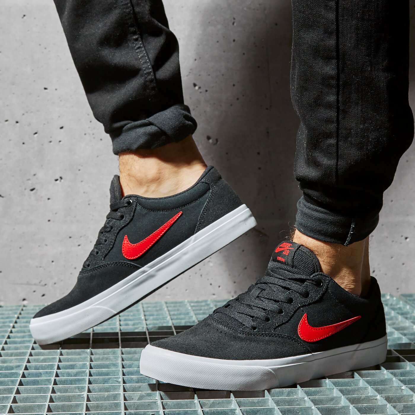 Мъжки маратонки NIKE SB CHRON SOLARSOFT cd6278-001 цвят черен