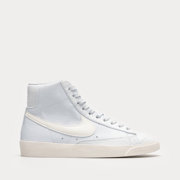 Дамски маратонки NIKE W BLAZER MID '77 NEXT NATURE dq4124-400 цвят син