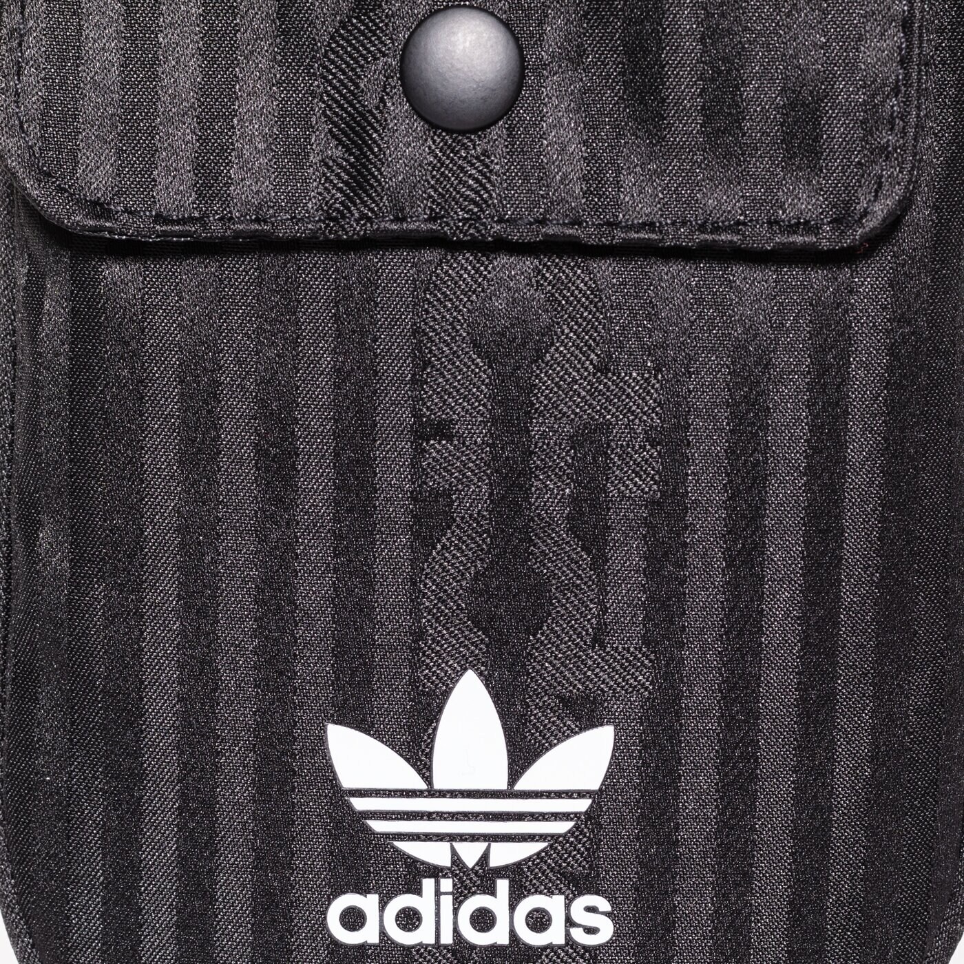 Дамски сак ADIDAS ЧАНТА POUCH hd7023 цвят черен