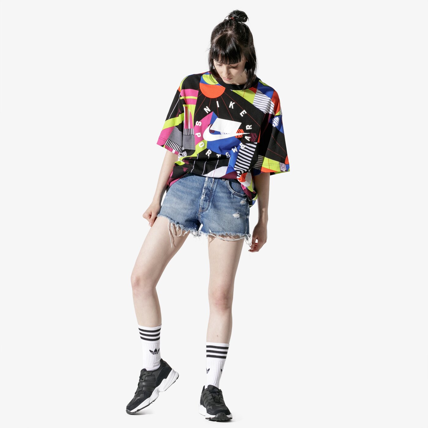 Дамска тениска NIKE ТЕНИСКА SS W NSW NSP ТОП SS AOP at0564-010 цвят многоцветен