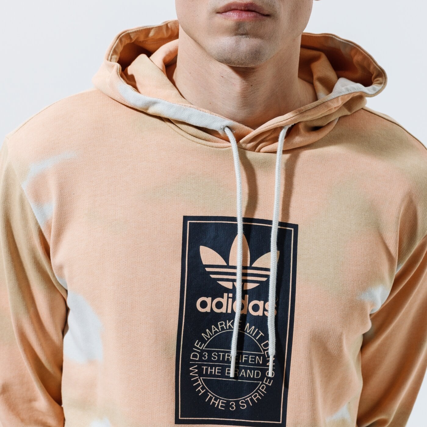 Мъжки суичър ADIDAS СУИТЧЪР С КАЧУЛКА CAMO AOP HOODIE gn1880 цвят многоцветен