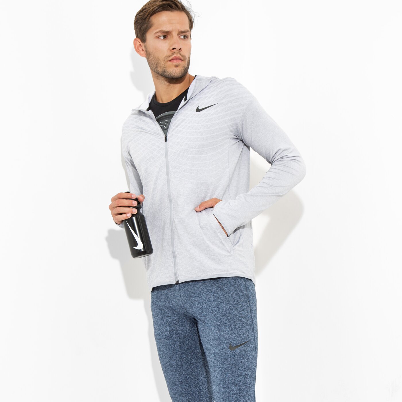 Мъжки суичър NIKE СУИТЧЪР ULTIMATE DRY FZ HD ТОП 742492012 цвят сив