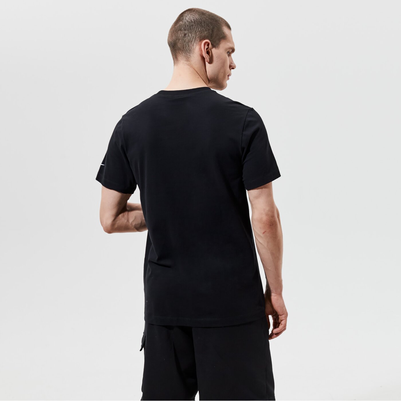 Мъжка тениска NIKE ТЕНИСКА LOS ANGELES LAKERS TEE EARNED EDITION NBA cz7273-010 цвят черен