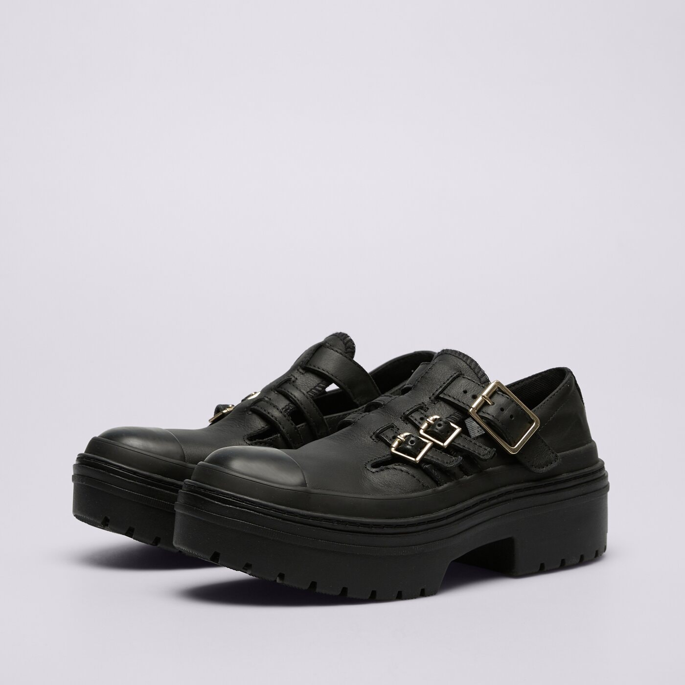 Дамски кежуал CONVERSE CHUCK TAYLOR ALL STAR LUGGED HEEL MJ a10616c цвят черен