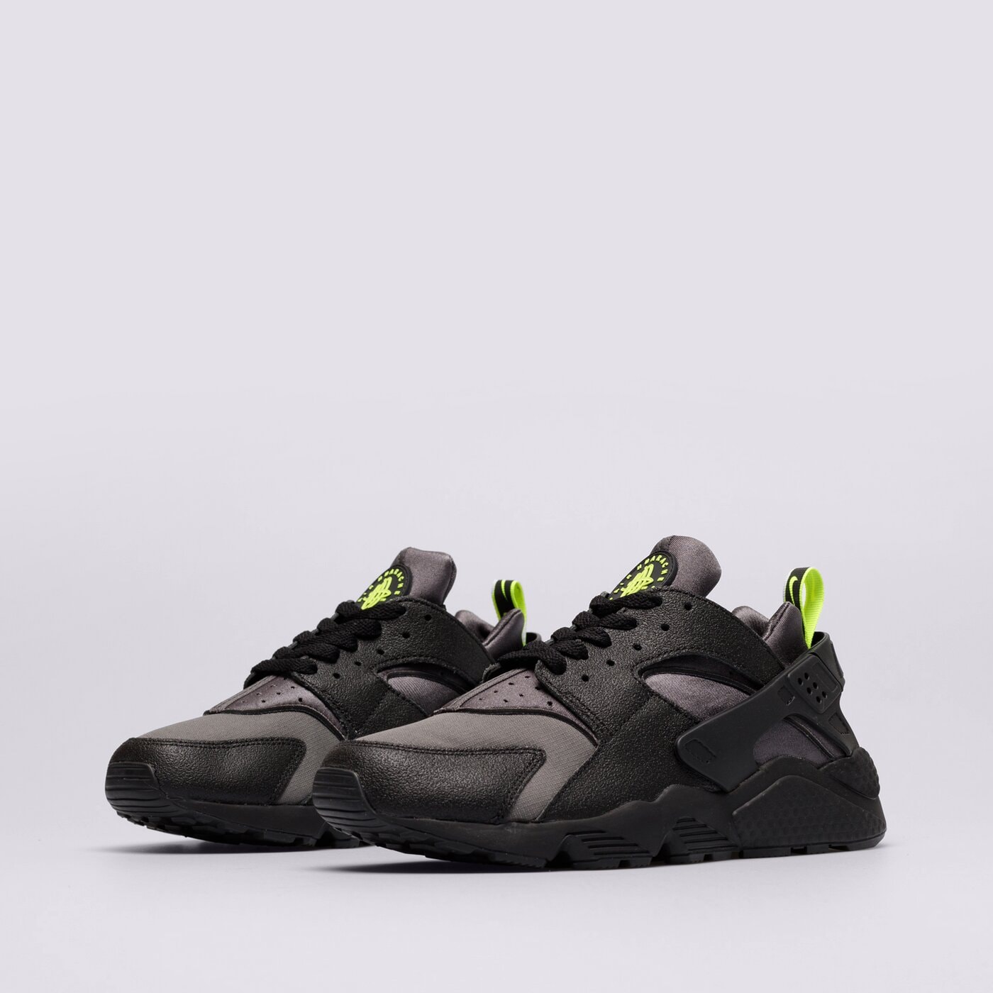 Мъжки маратонки NIKE AIR HUARACHE WT  dz4499-001 цвят черен