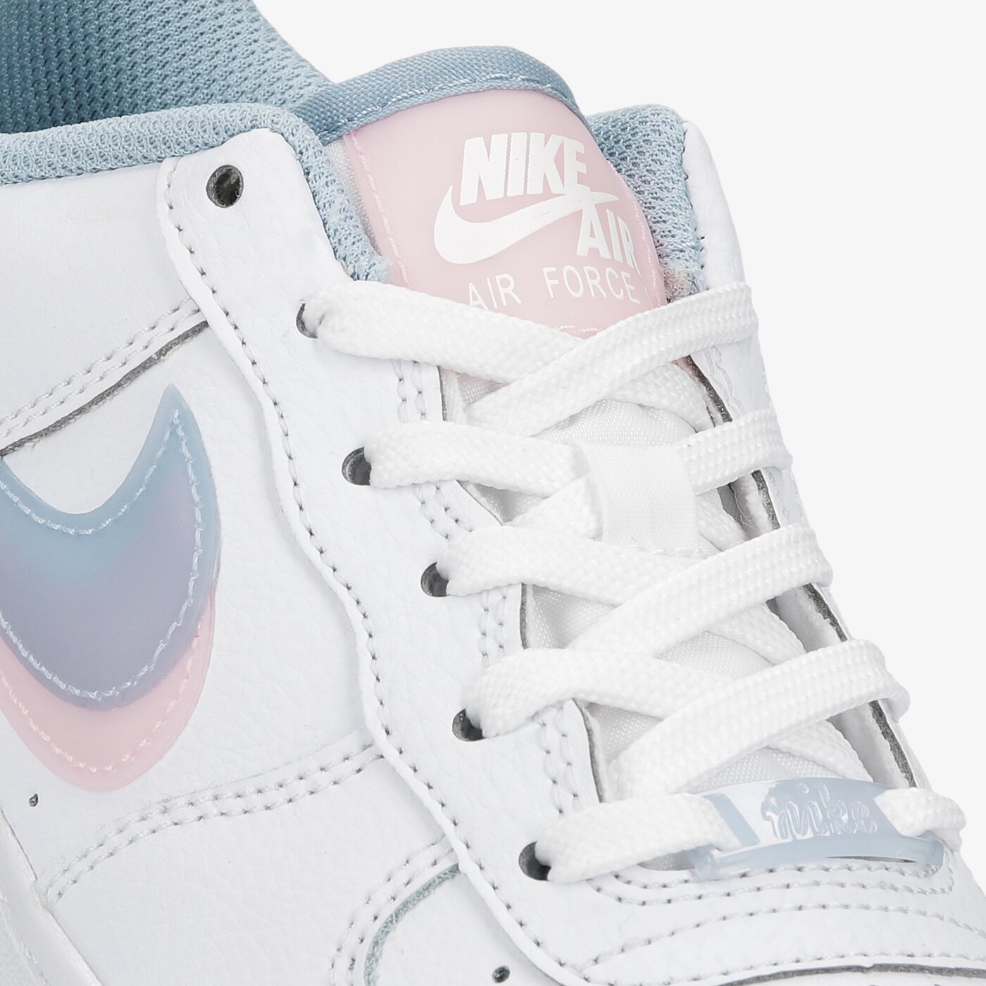 Детски маратонки NIKE AIR FORCE 1 LV8 cw1574-100 цвят бял