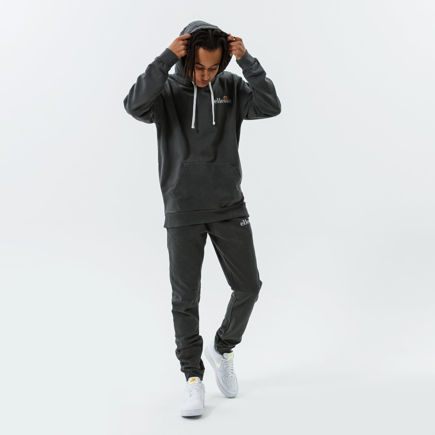 Мъжки суичър ELLESSE СУИТЧЪР С КАЧУЛКА TINCTORIA OH HOODY BLK shk13144011 цвят черен