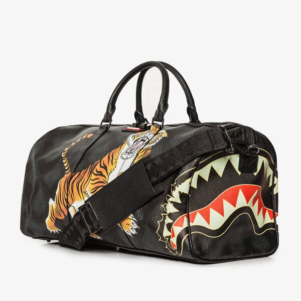 Дамски сак SPRAYGROUND САК YEAR OF THE TIGER DUFFLE 910d4133nsz цвят многоцветен