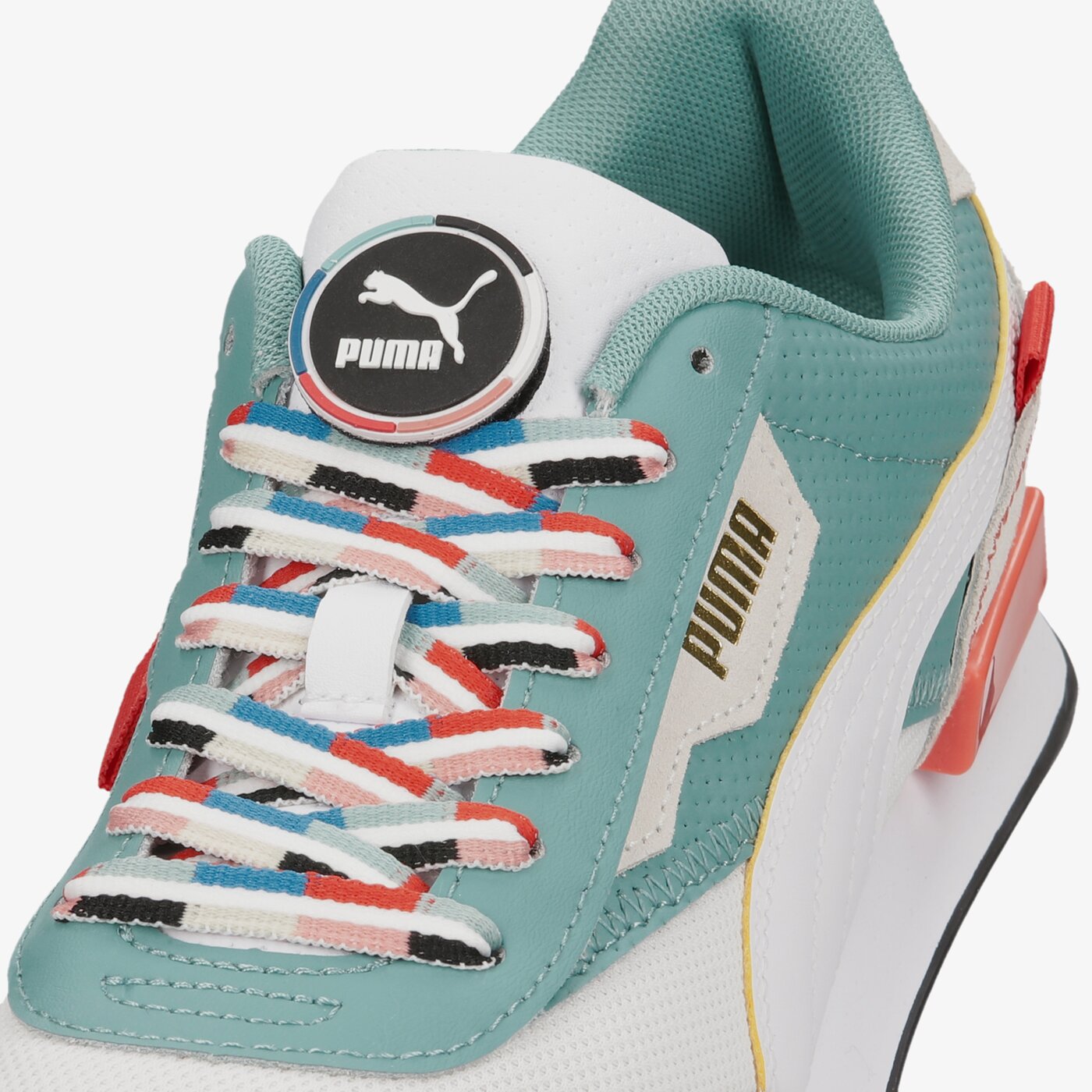 Мъжки маратонки PUMA FUTURE RIDER GO FOR 38335502 цвят бежов