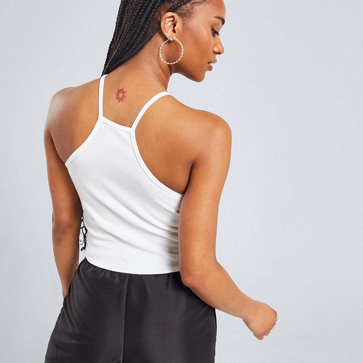 Дамска тениска NIKE ТЕНИСКА W NSW ESSNTL RIB CAMI ПОТНИК TEE dv7960-100 цвят бял