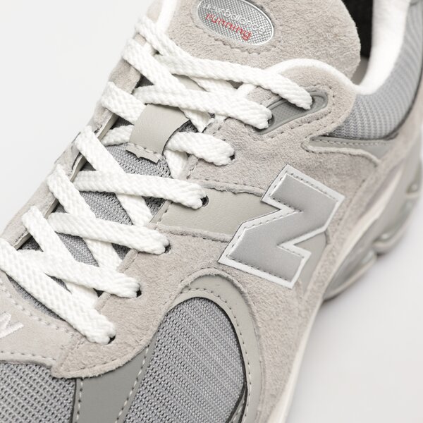 Мъжки маратонки NEW BALANCE 2002R  m2002rxj цвят сив