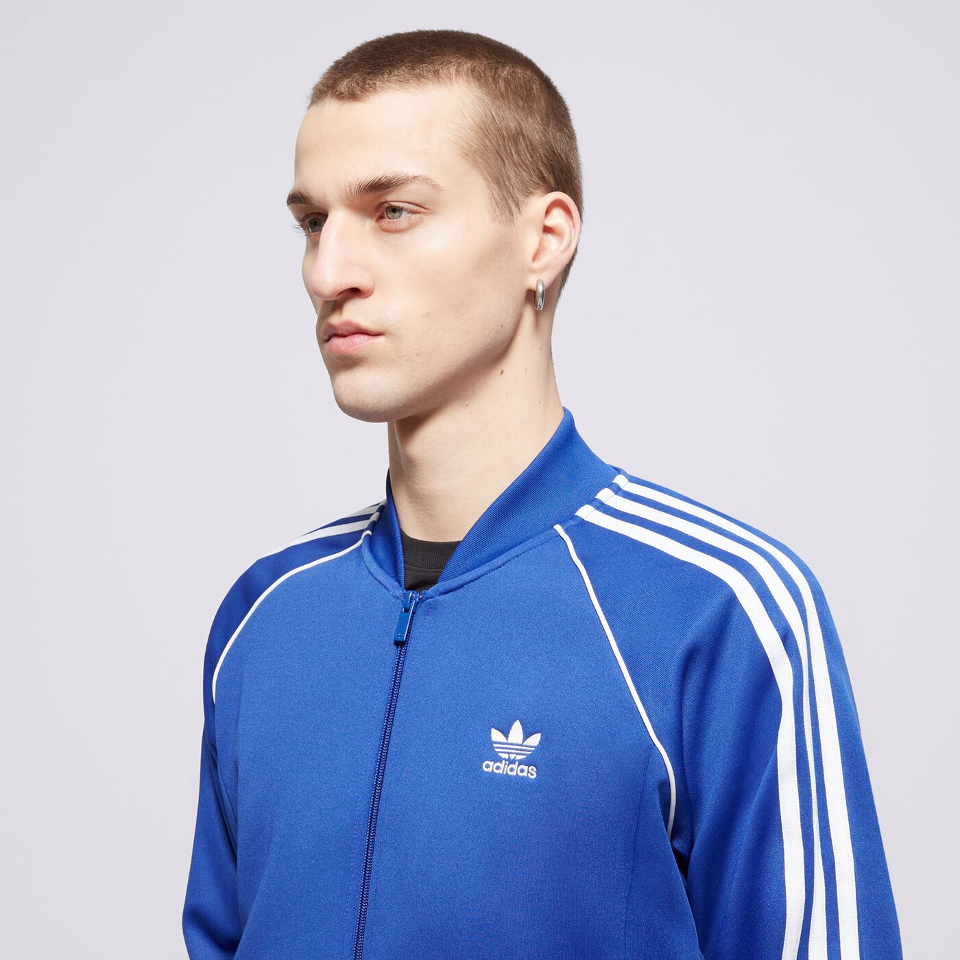 Мъжки суичър ADIDAS СУИТЧЪР SST TT iy9850 цвят син