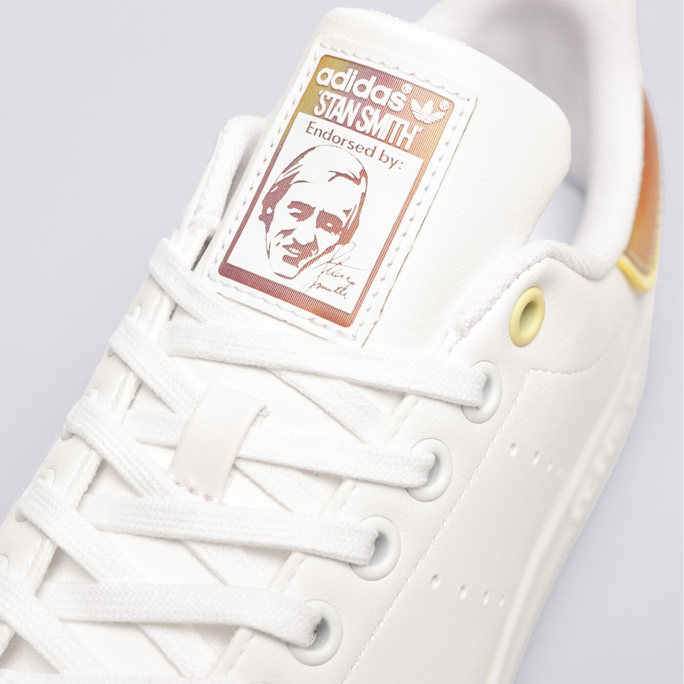 Детски маратонки ADIDAS STAN SMITH J  hq1880 цвят бял
