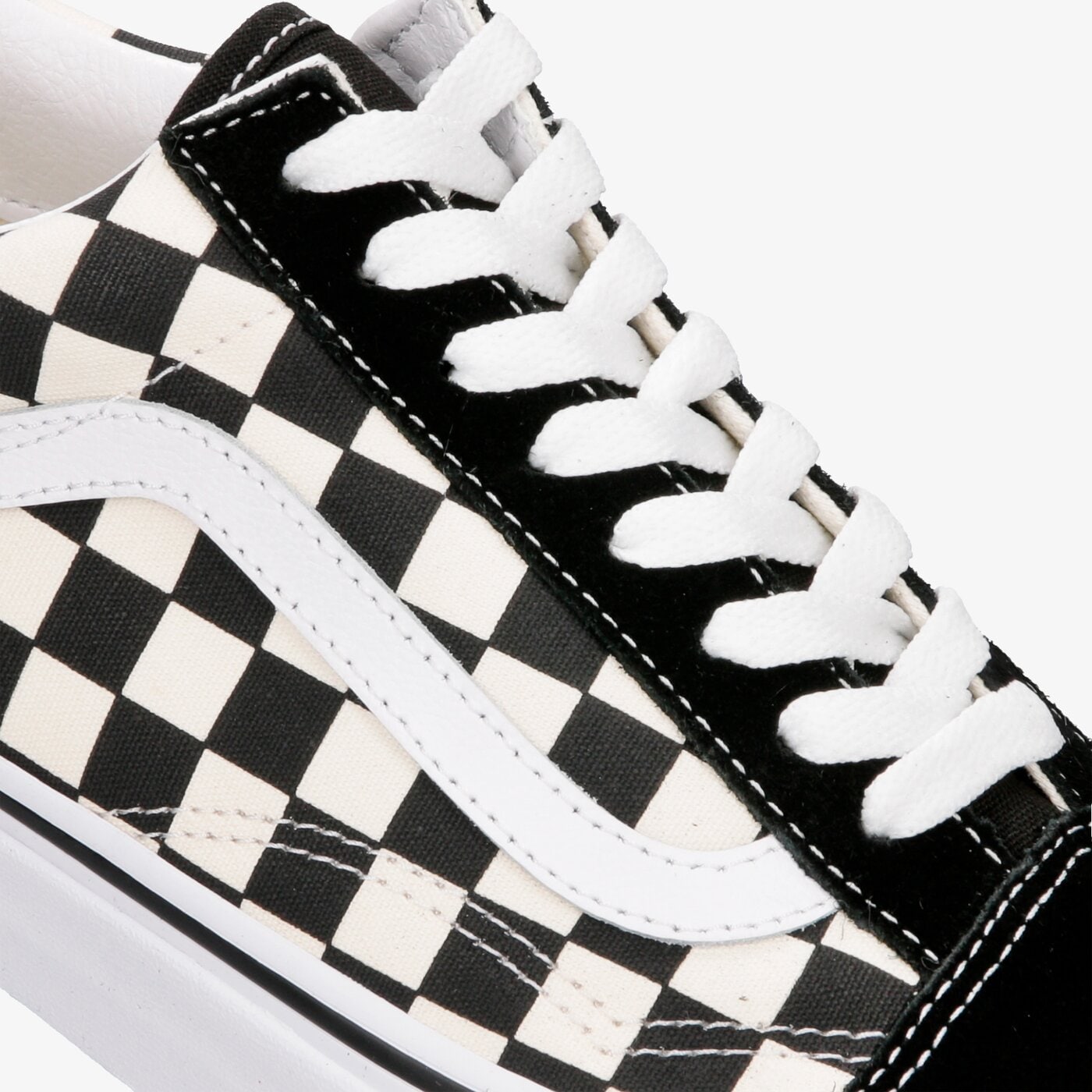 Мъжки маратонки VANS UA OLD SKOOL vn0a38g1p0s1 цвят черен