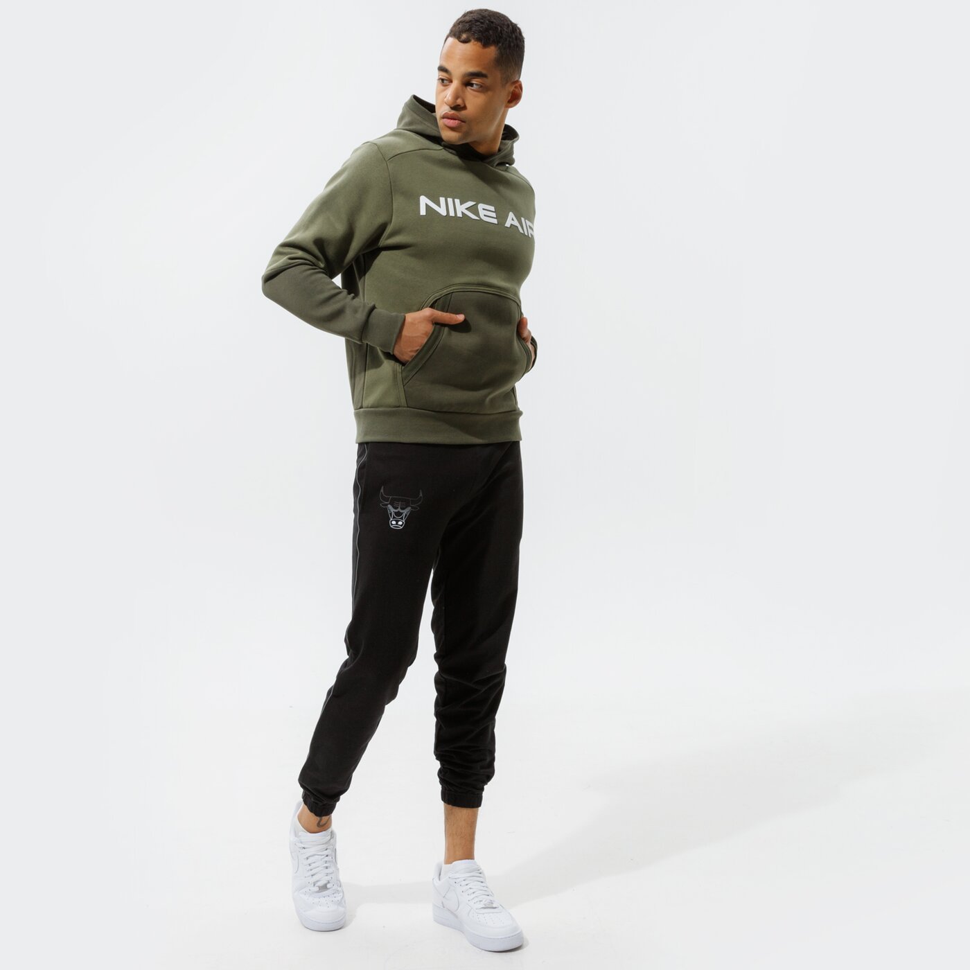 Мъжки суичър NIKE СУИТЧЪР С КАЧУЛКА AIR da0212-222 цвят каки