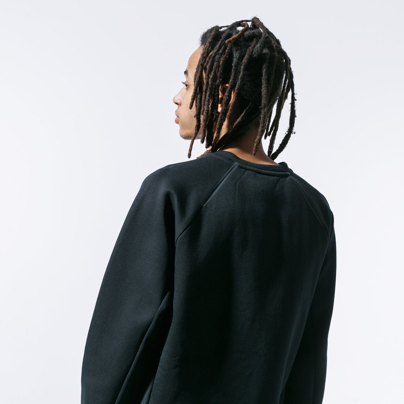 Мъжки суичър NIKE СУИТЧЪР M NSW PE CRW WINTER bv3697-010 цвят черен