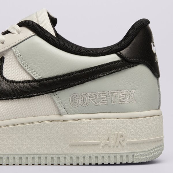 Мъжки маратонки NIKE AIR FORCE 1 GTX ck2630-004 цвят бял