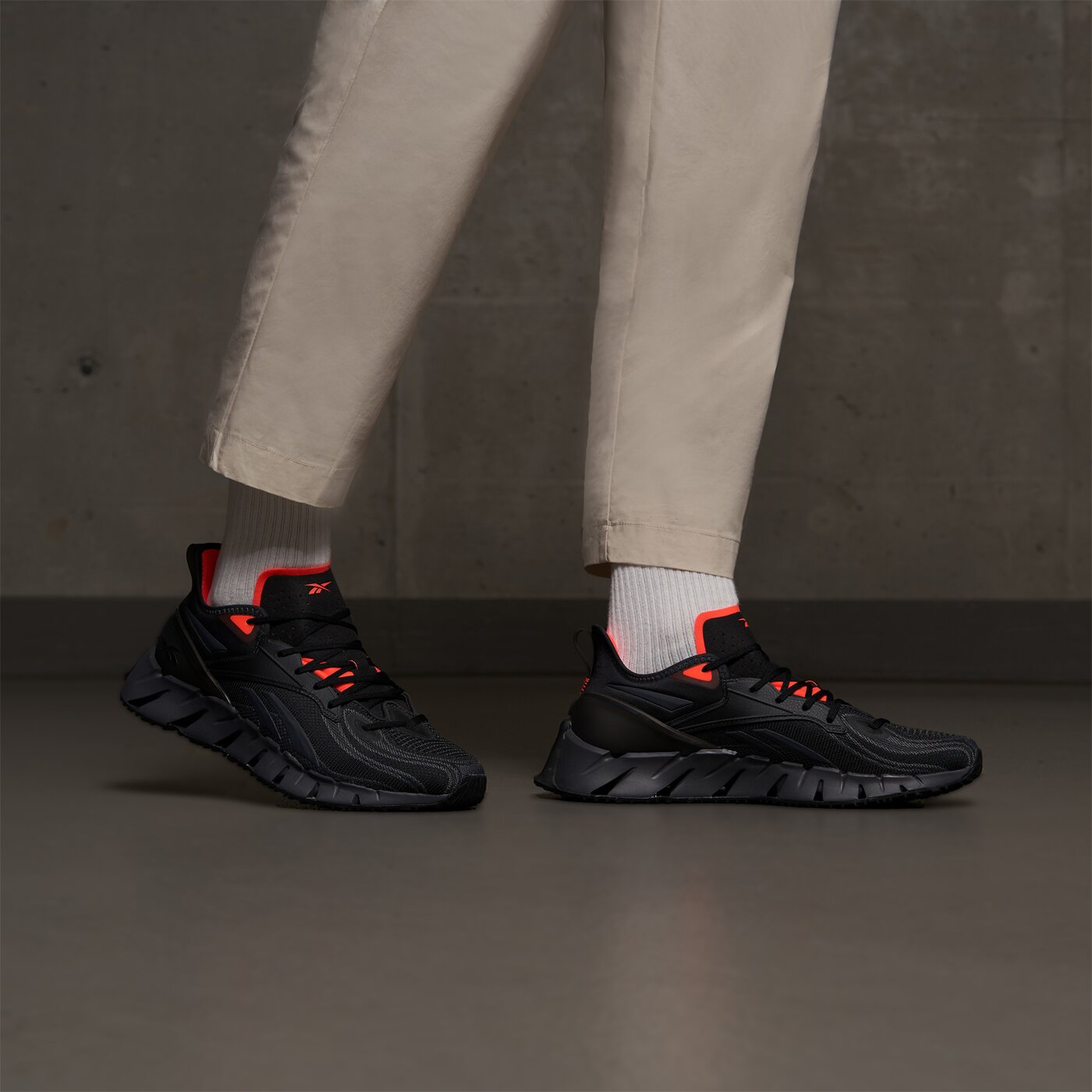 Мъжки маратонки REEBOK ZIG KINETICA 3 hr1326 цвят черен