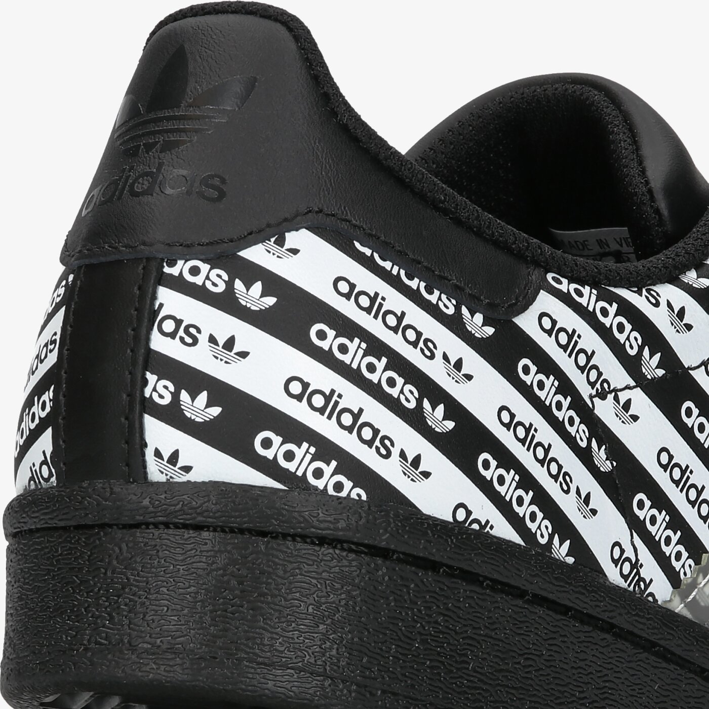 Детски маратонки ADIDAS SUPERSTAR J  fv3762 цвят черен