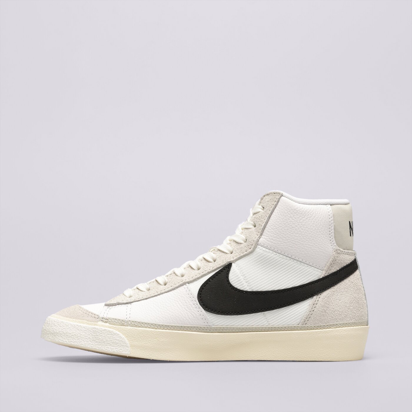 Мъжки маратонки NIKE BLAZER '77 REMASTERED dq7673-100 цвят бял