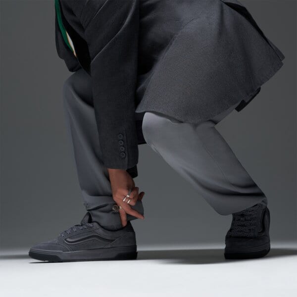 Мъжки маратонки VANS HYLANE vn000d26p wt1 цвят сив