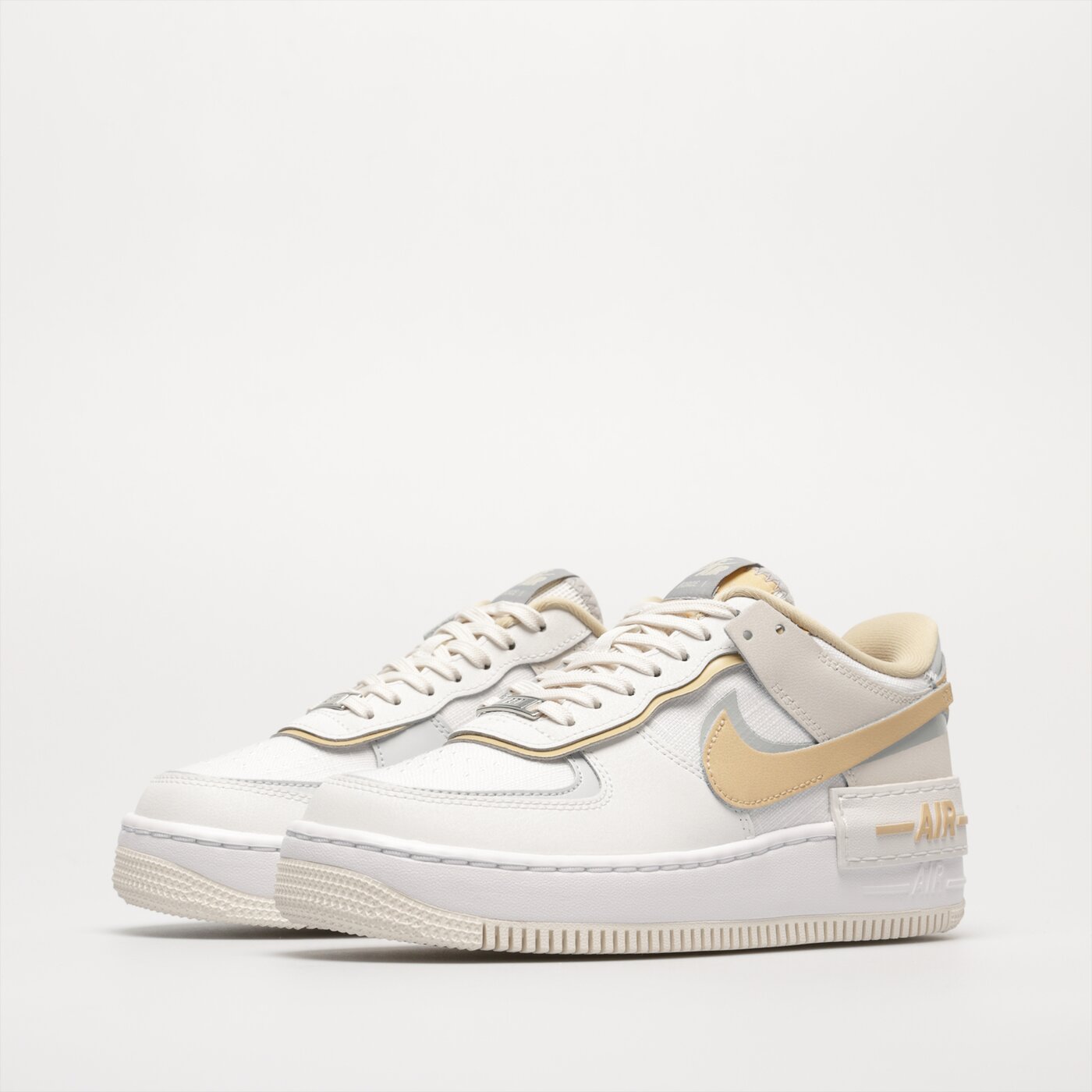 Дамски маратонки NIKE W AF1 SHADOW dv7449-100 цвят многоцветен