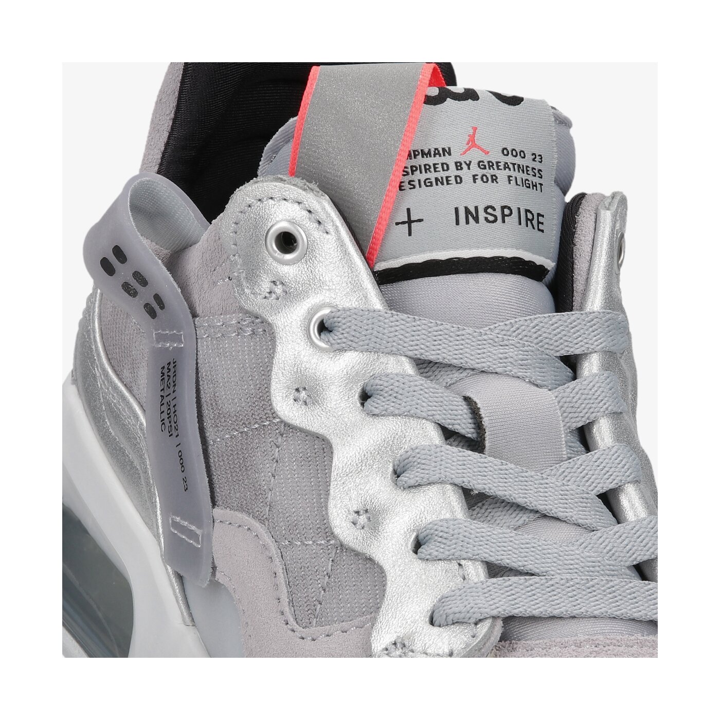 Дамски маратонки JORDAN MA2 cw5992-009 цвят сив