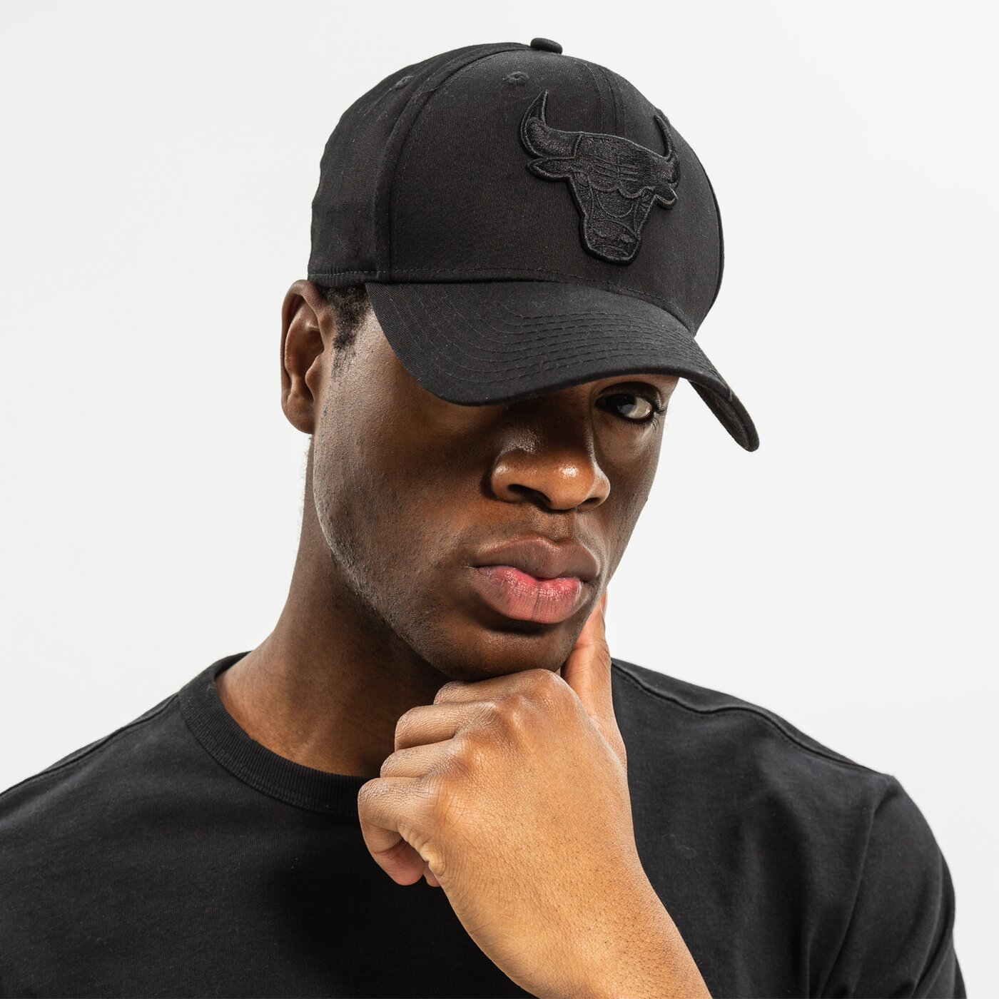 Мъжка шапка с козирка NEW ERA ШАПКА BOB 9FIFTY STRETCH SNAP BULLS CHICAGO BULLS BL 12285245 цвят черен