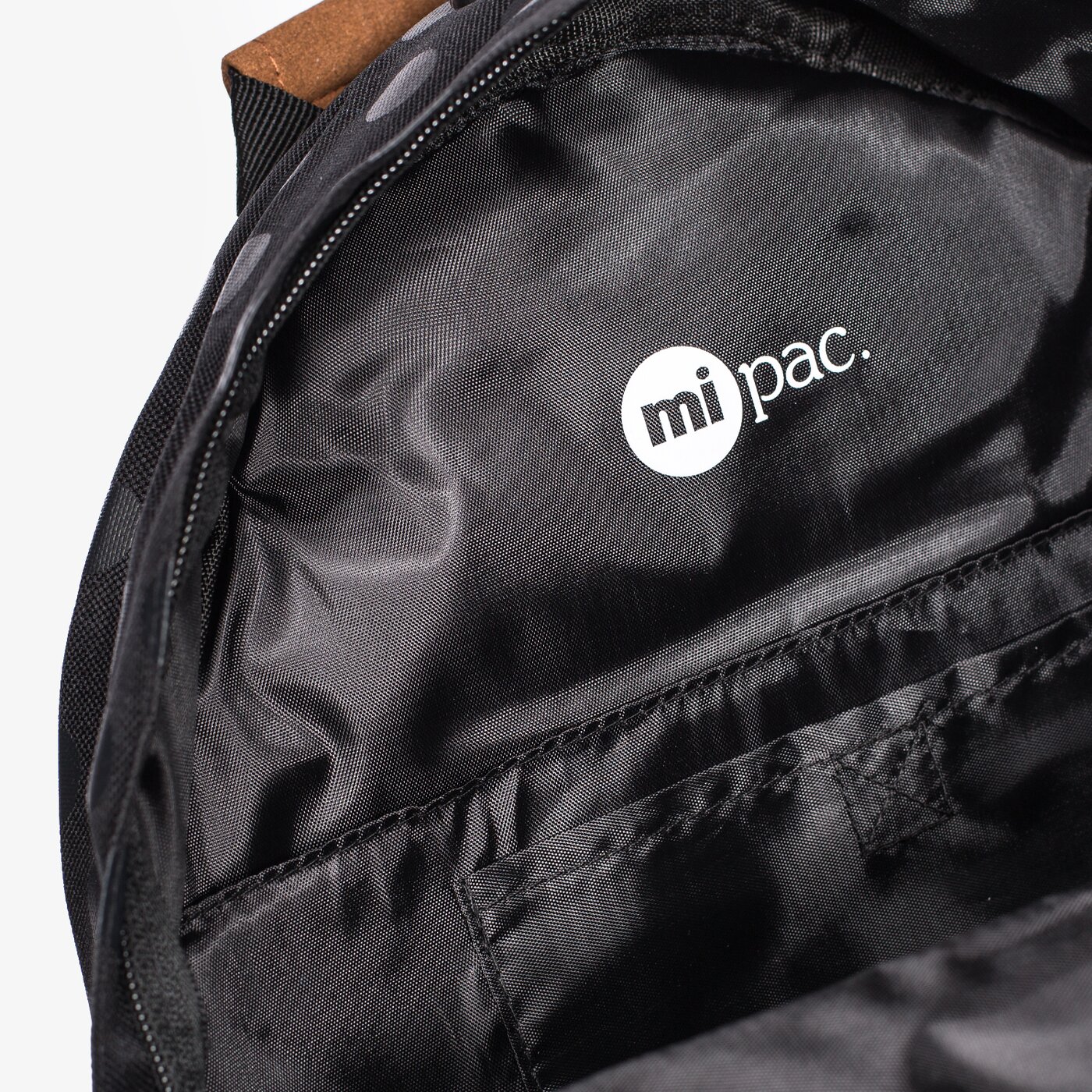 Детска раница MI PAC РАНИЦА ALL POLKA 740199a02 цвят черен