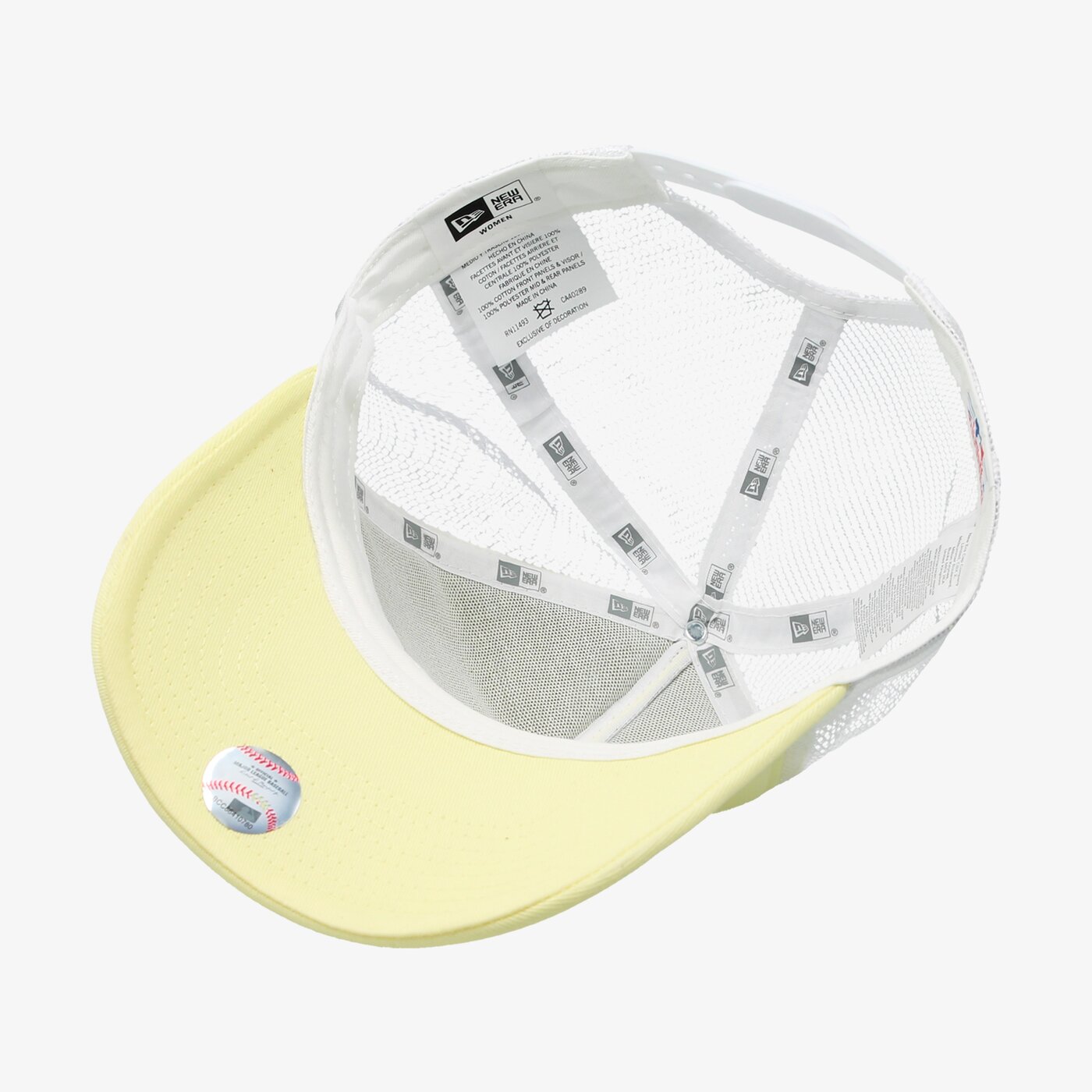 Дамска шапка с козирка NEW ERA ШАПКА WMNS TRUCKER NY YANKEES NEW YORK YANKEES YELWH 80581032 цвят жълт