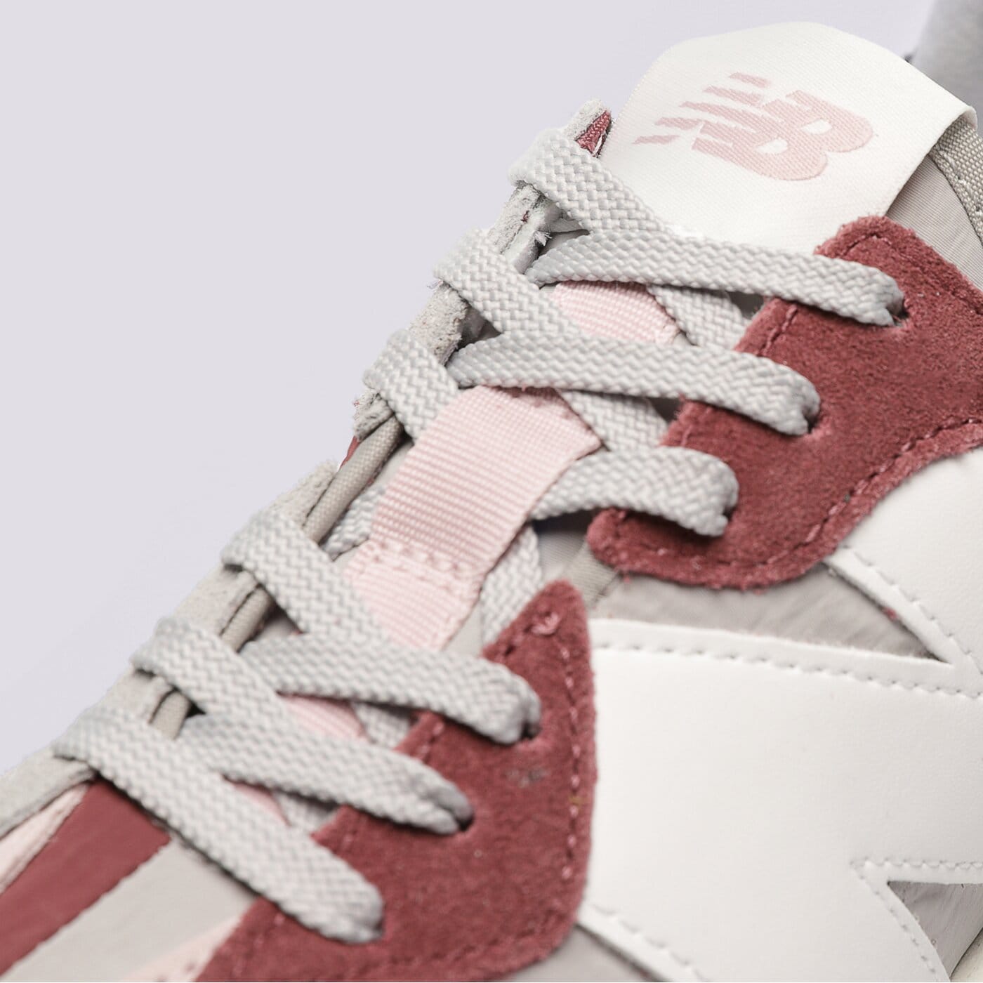 Дамски маратонки NEW BALANCE 327 ws327tb цвят многоцветен