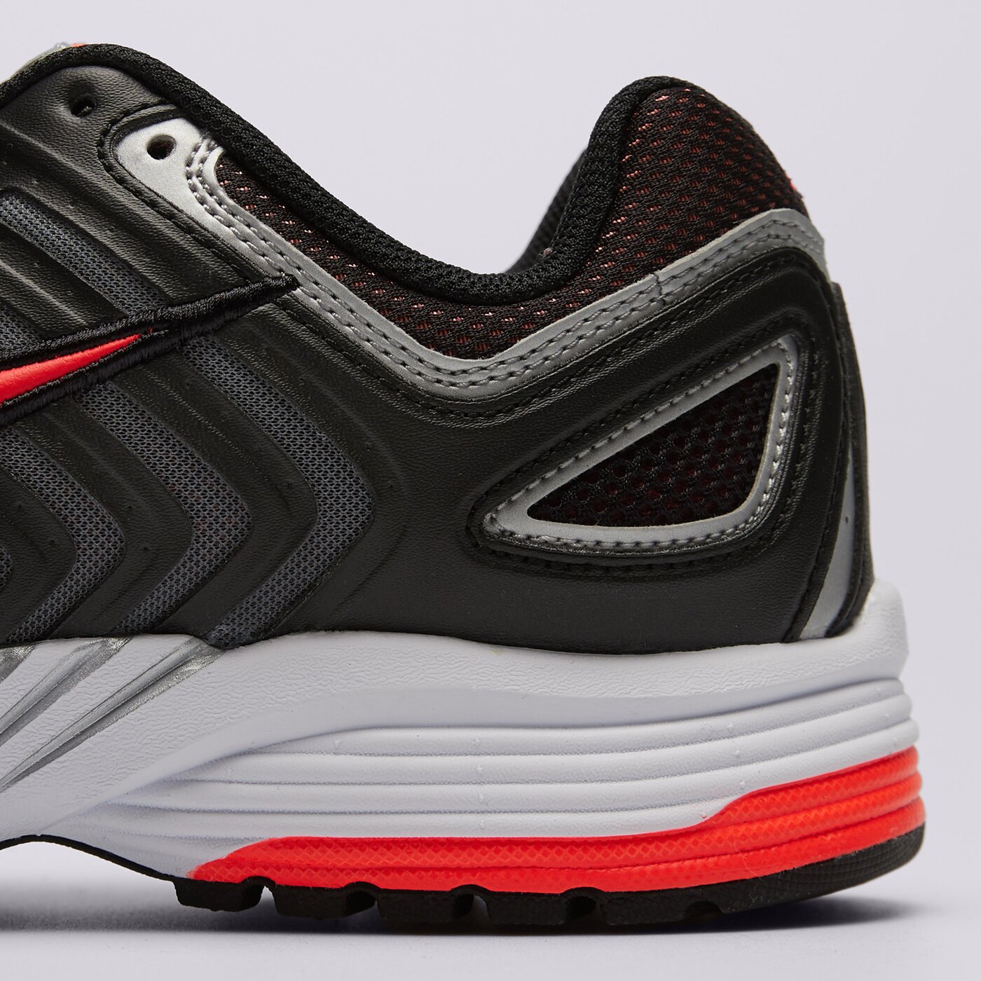 Мъжки маратонки NIKE AIR PEGASUS 2005 hq3031-004 цвят черен